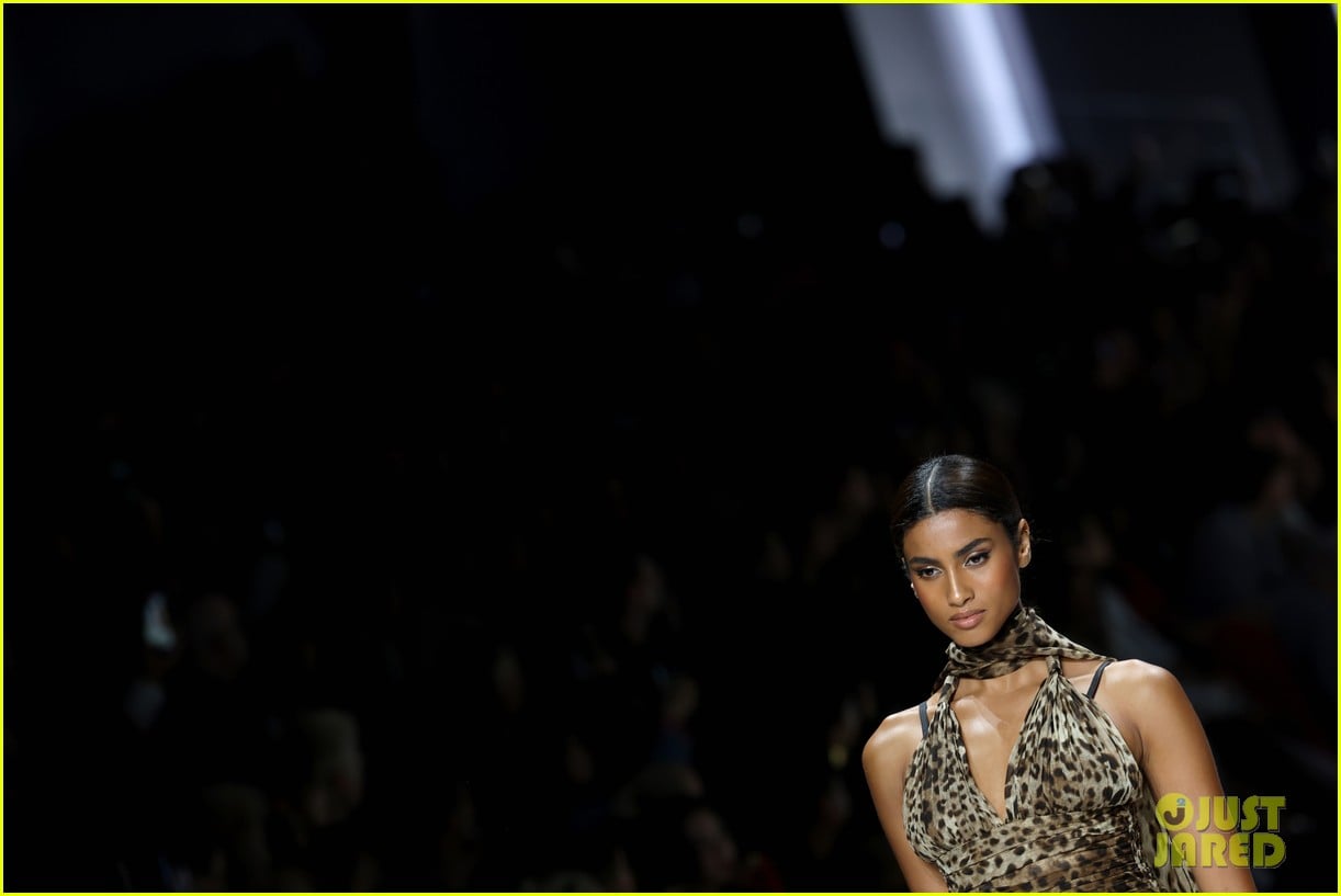 Kylie Jenner Joins Halle Bailey & Rosie HuntingtonWhiteley at Dolce