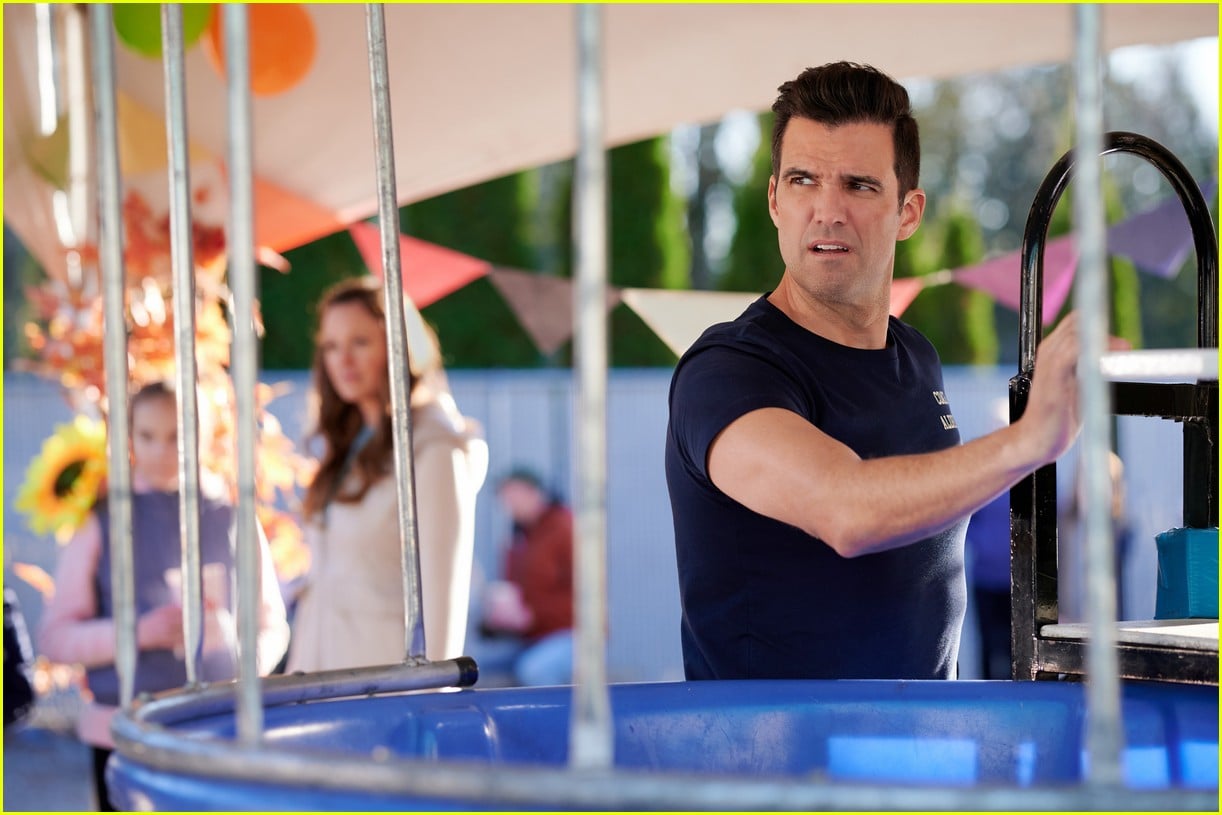 Photo: benjamin ayres hottest shirtless photos 02 | Photo 4977222