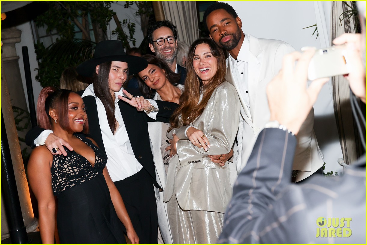 Jennifer Lopez Joins Chris Pine, Gwyneth Paltrow, & More Stars at