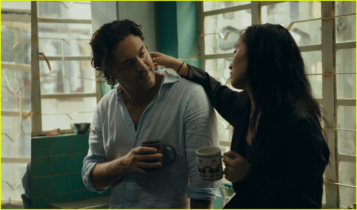 Photo: first look photos at nicole kidmans new series expats revealed