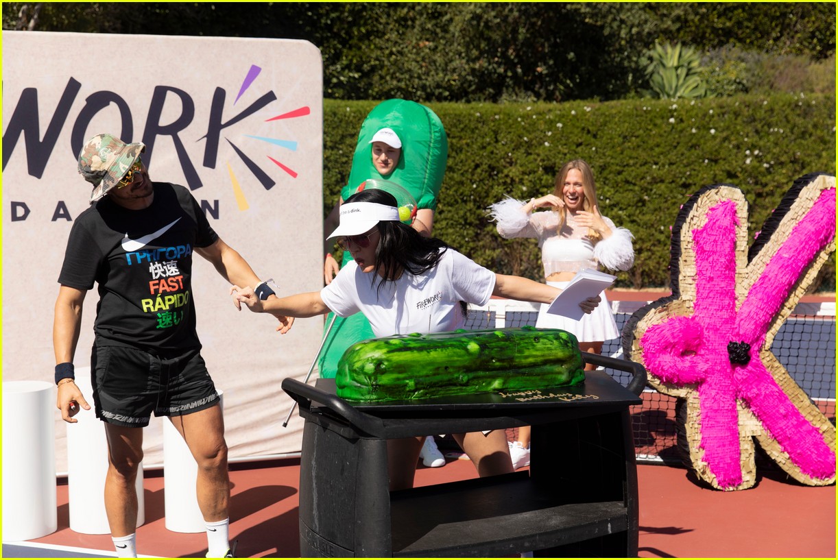 Katy Perry Defeats Orlando Bloom in Pickleball Tournament for a Good