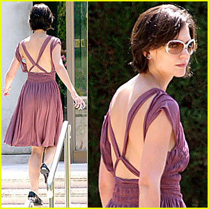 Katie Holmes is Purple-licious | Katie Holmes : Just Jared