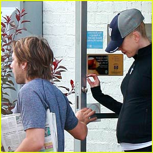 Nicole Kidman and Keith Urban Hit the Gym in Vogue | Keith Urban