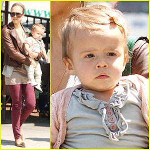 Jessica Alba: Capitol Hill, Here I Come! | Cash Warren, Celebrity