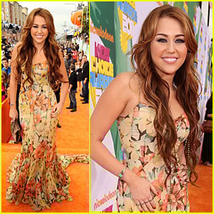 Miley Cyrus - KCA 2011 Orange Carpet