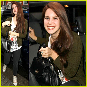 Lana Del Rey Wears Guns N’ Roses T-Shirt! | Lana Del Rey | Just Jared