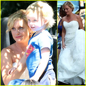 Amy Poehler: 'They Came Together' Set with Archie!