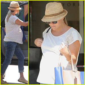 Reese Witherspoon: Due Any Day Now!