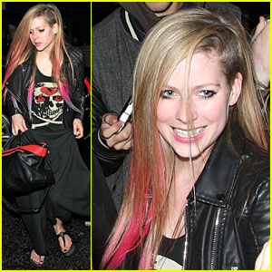 Avril Lavigne Makes Billboard's Top 100 Pop Songs List!