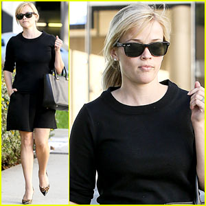 Reese Witherspoon: I'm 'Crawling Back' To My Pre-Baby Weight