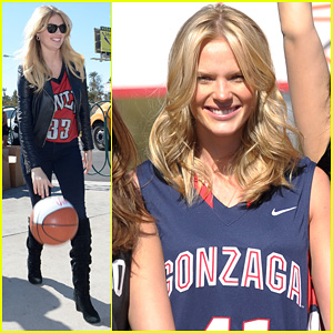 Kate Upton & Anne V: ‘Sports Illustrated’ Support NCAA! | Alyssa Miller, Anne V, Ariel Meredith