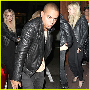 Ashlee Simpson & Evan Ross: Matching Leather Jackets!