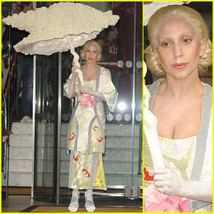 Lady Gaga Carries Oversized Seashell Umbrella Around London
