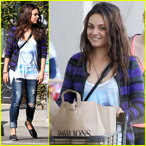 Mila Kunis: Grocery Shopping Gal | Mila Kunis : Just Jared