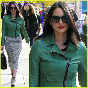 Olivia Munn: Check Out My Friends' New Fashion Line!