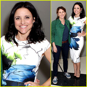 Julia Louis-Dreyfus Gets Scared by Julia Roberts - Watch Now!