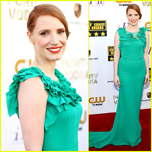 Jessica Chastain – Critics’ Choice Awards 2014 Red Carpet | 2014