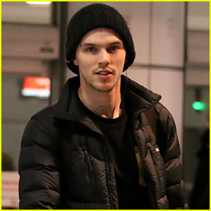 Nicholas Hoult Gets Ready for 'X-Men: Days of Future Past' Re-Shoots