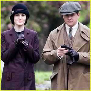 These 'Downton Abbey' Set Photos Are Getting Us Really Excited for Season 5!