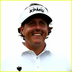 Golfer Phil Mickelson Being Investigated for Insider Trading