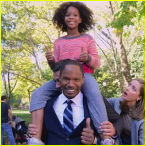 Quvenzhane Wallis & Jamie Foxx Are a Dynamic Duo in New ‘Annie’ Remake
