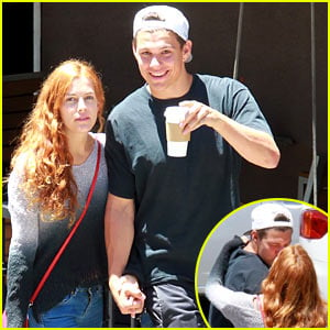 Riley Keough & Ben Smith-Petersen Share a Smooch on Their Day Date!