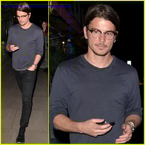 Penny Dreadful's Creator Gives Us Insight Into Vanessa's Past & Relationship with Sir Malcolm!