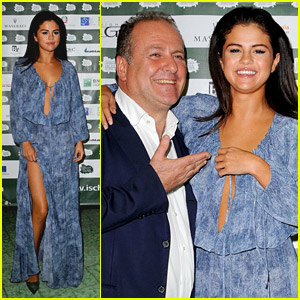 Selena Gomez Shows Off Lots of Leg at Ischia Global Film Festival