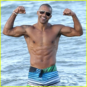 Shemar Moore Flaunts His Beach Body for Everyone to See