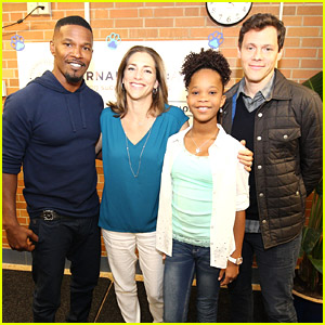 Jamie Foxx & Quvenzhane Wallis Take ‘Annie’ To Minnesota For School
