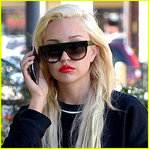 Amanda Bynes’ Tweets About Hitler May Actually Surprise You | Amanda