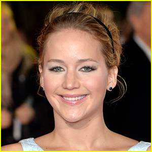 Jennifer Lawrence Will Never Join Social Media Because 'the Internet Has Scorned Me So Much'