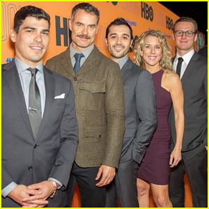 Jonathan Groff Suits Up with 'Looking' Cast for Season Two San Francisco Premiere!