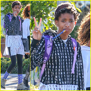 Willow Smith Helps a Fan Convince Her Parents That Public School Rot Her Brain