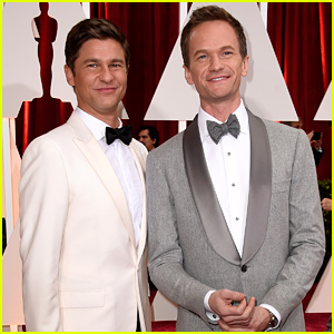Host Neil Patrick Harris & Husband David Burtka Arrive for Oscars 2015!