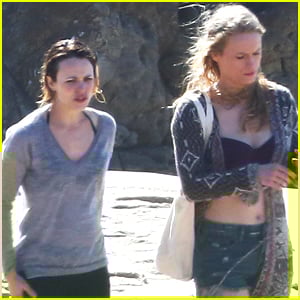 Rachel McAdams Films ‘True Detective’ Beach Scenes with Leven Rambin