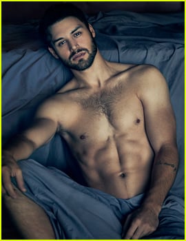 Boy Next Door's Ryan Guzman Gets Naked for Cancer Research