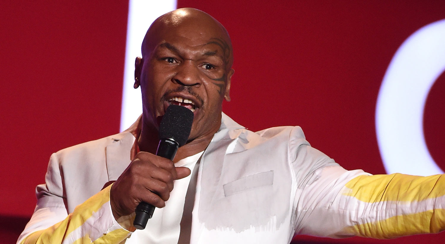 Mike Tyson Got Very Excited About Madonna at iHeart 2015! 2015