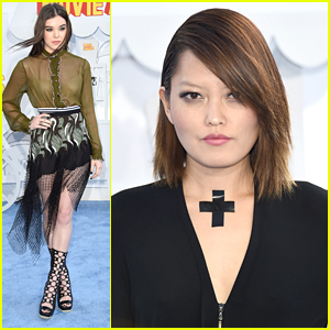Hailee Steinfeld Gets Edgy For Mtv Movie Awards 15 With Hana Mae Lee 15 Mtv Movie Awards Hailee Steinfeld Hana Mae Lee Mtv Movie Awards Just Jared