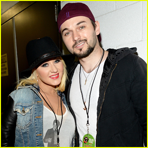 Christina Aguilera & Fiance Matthew Rutler Cuddle Up at Rolling Stones