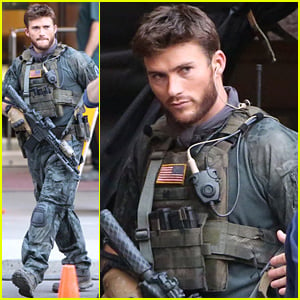 Scott Eastwood Seen in Costume for 1st Time on 'Suicide Squad' Set!
