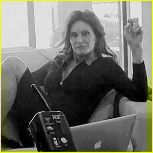 Caitlyn Jenner Breaks Twitter Record for Fastest Growing Account
