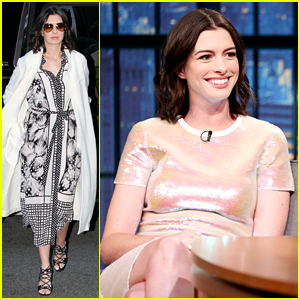Anne Hathaway Parodies the Last Scene of Romantic Comedies Anne