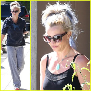 Britney Spears Is ‘Incredible’ & ‘Super Kind,’ Says Jane the Virgin’s