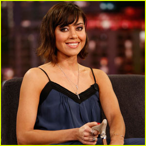 Aubrey Plaza Talks Filming Sex Scenes With Robert De Niro Aubrey