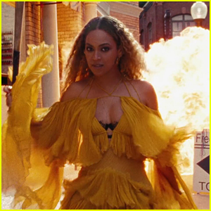 Beyonce: 'Hold Up' Lyrics & Video from 'Lemonade' - WATCH NOW!