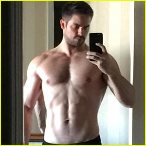 Brant Daugherty Hunk | Gay Fetish XXX