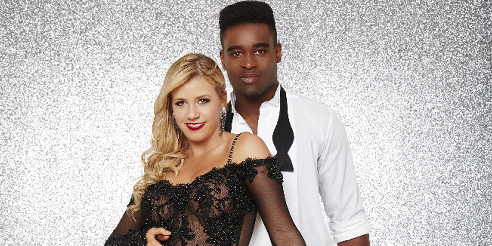 Jodie Sweetin Rises Up with Foxtrot on 'DWTS' Week 3 (Video). 