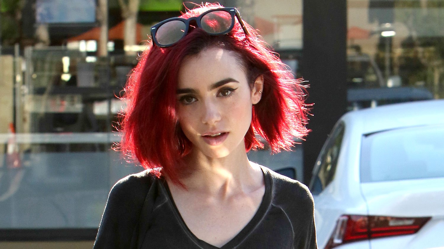 Lily Collins Debuts New Bright Red Hair! Lily Collins Debuts New Bright Red  Hair! | Lily Collins | Just Jared