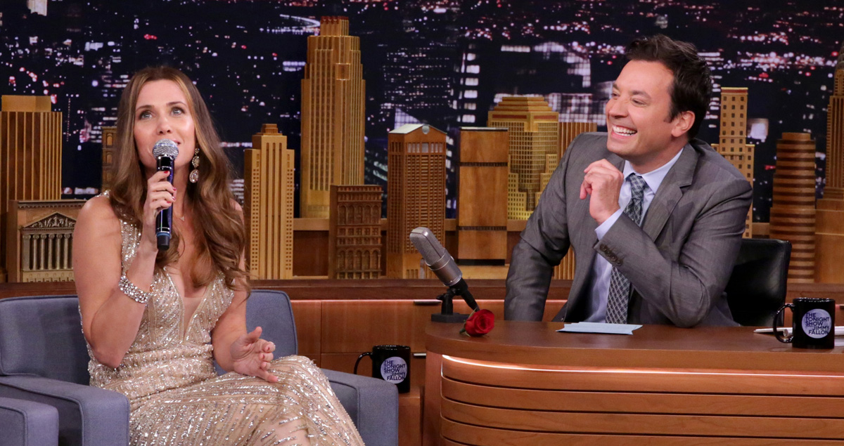 Kristen Wiig Does Entire Interview as The Bachelorette’s Jojo Watch